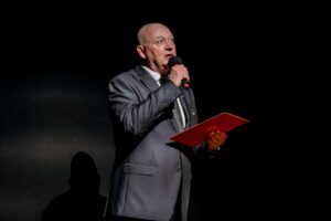 Zarząd Województwa Dolnośląskiego,Tomasz Janczak,Opera Wrocławska,odwołanie dyrektora,kontrola doraźna,przetargi,finanse,mobbing,kultura Dolny Śląsk