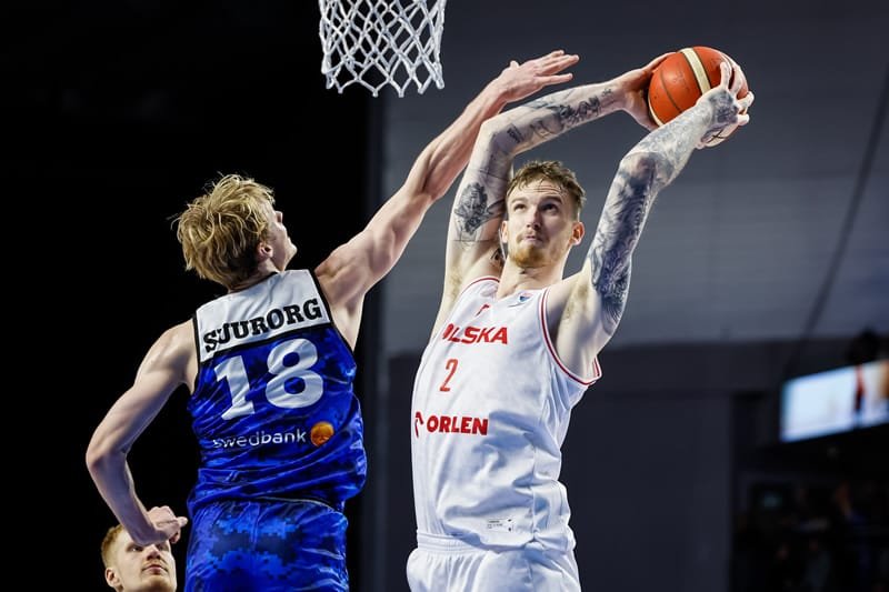 koszykówka,Polska,Estonia,EuroBasket 2025,kwalifikacje,Michalak,Ponitka,wyjazdowe zwycięstwo,sport,emocje,reprezentacja,rzut wolny,Mistrzostwa Europy,koszykówka mężczyzn,Milicić