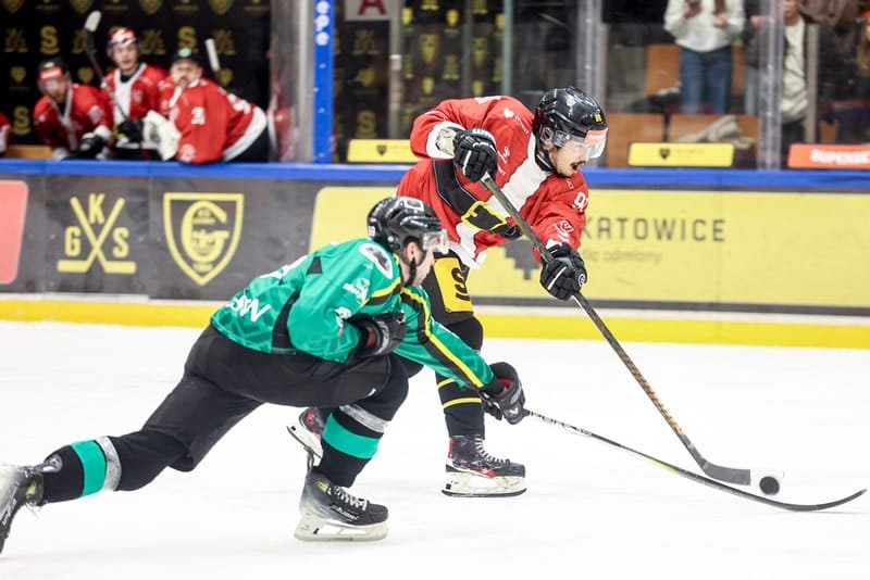 TAURON Hokej Liga,KH Energa Toruń,Re-Plast Unia Oświęcim,GKS Katowice,JKH GKS Jastrzębie,Comarch Cracovia,EC Będzin Zagłębie Sosnowiec,32. kolejka