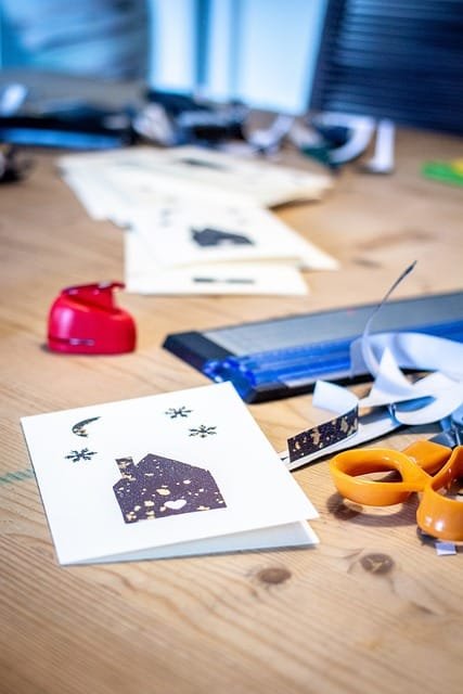 cyfryzacja,kartki świąteczne,korespondencja tradycyjna,relacje biznesowe,marketing emocjonalny,ekologia