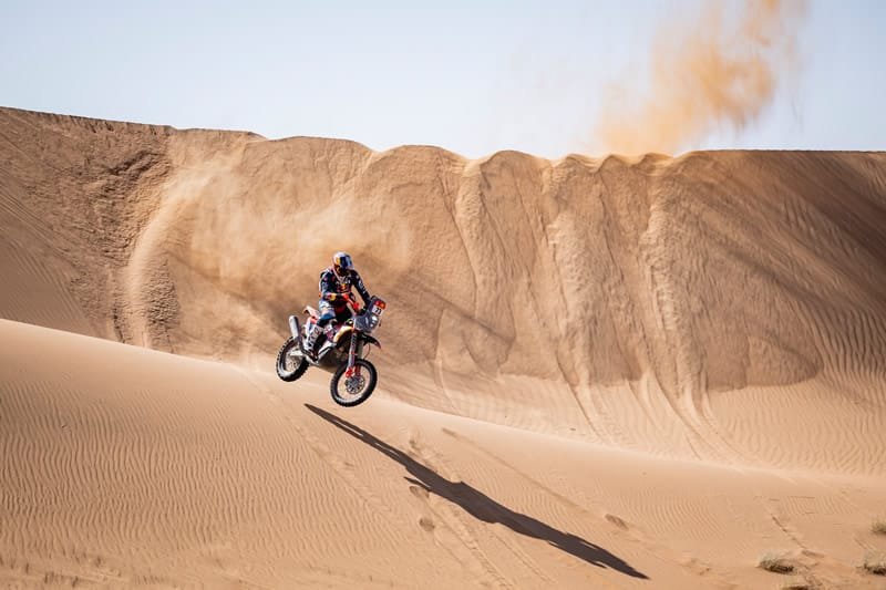 dakar radio dtr si202501050021