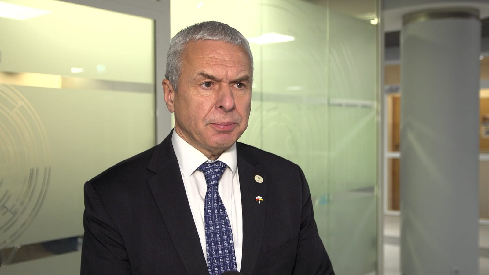 paturej konarski ochrona ludnosci foto