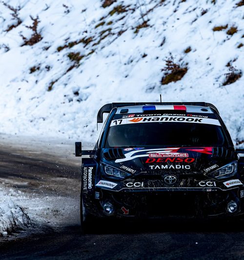 Sebastien Ogier przejmuje prowadzenie w Rallye Monte-Carlo po dramatycznym piątku