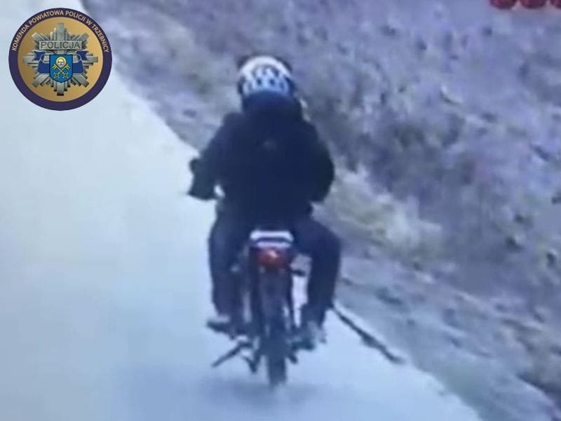 zatrzymany motocyklista bez uprawnien w trzebnicy