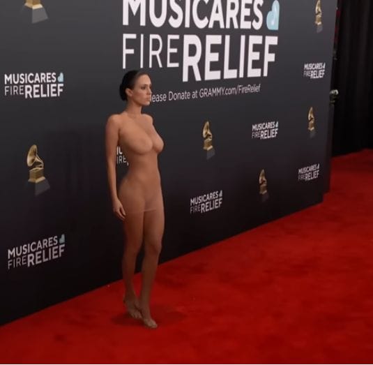 bianca censori grammy 2025