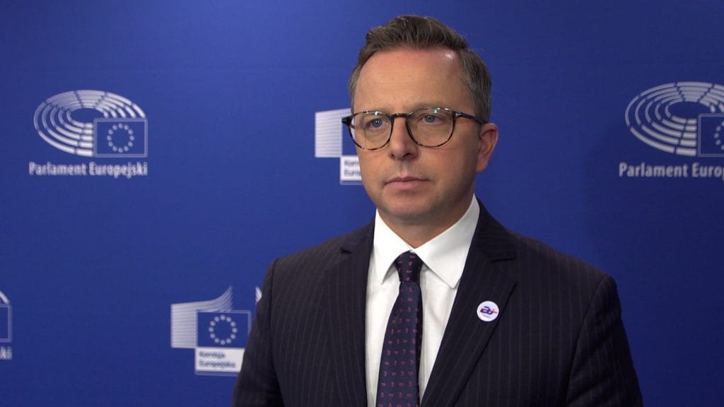 jonski samochody foto