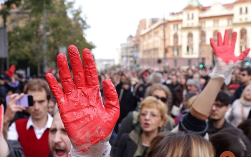 nowy sad protesty serbia