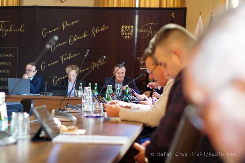 radio dtr nadzwyczajna sesja w powiecie trzebnickim 8