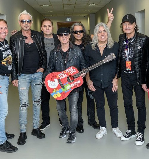 Scorpions i Artur Żmijewski łączą siły! Wielki koncert na Mazowszu na rzecz Domu Muzyki