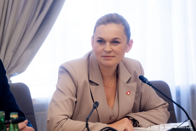 barbara nowacka