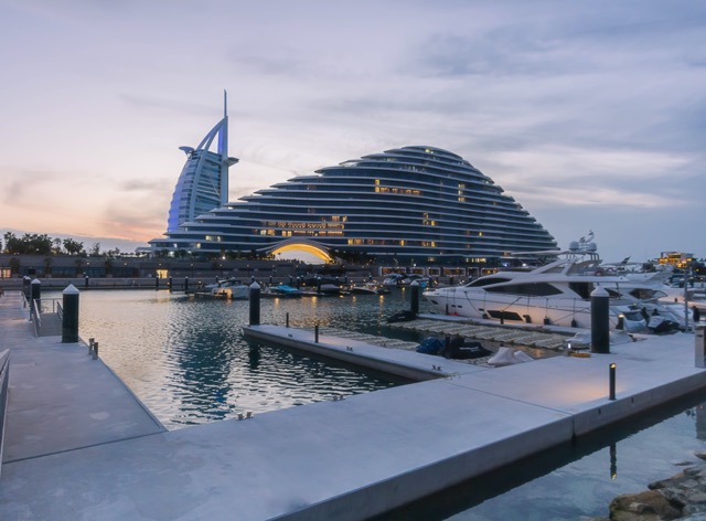 Jumeirah marsa al arab 2 Średni