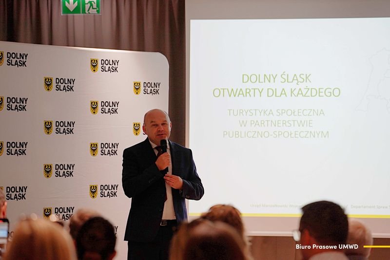 Wsparcie turystyki spolecznej 1 01