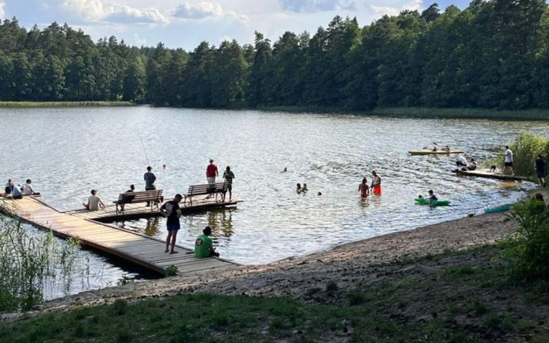 Sielanka z ukrytym ryzykiem. Czy prawo na Mazurach ma urlop?
