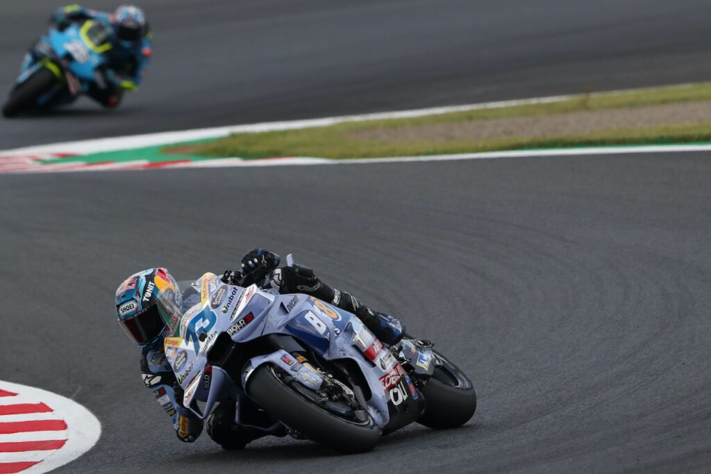Álex Márquez utrzymuje drugą pozycję w MotoGP