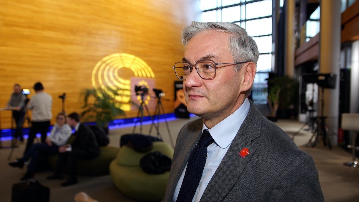 biedron rpa fake news foto