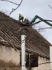 00f7713c 6949 4429 b533 3eaa9230c9c2