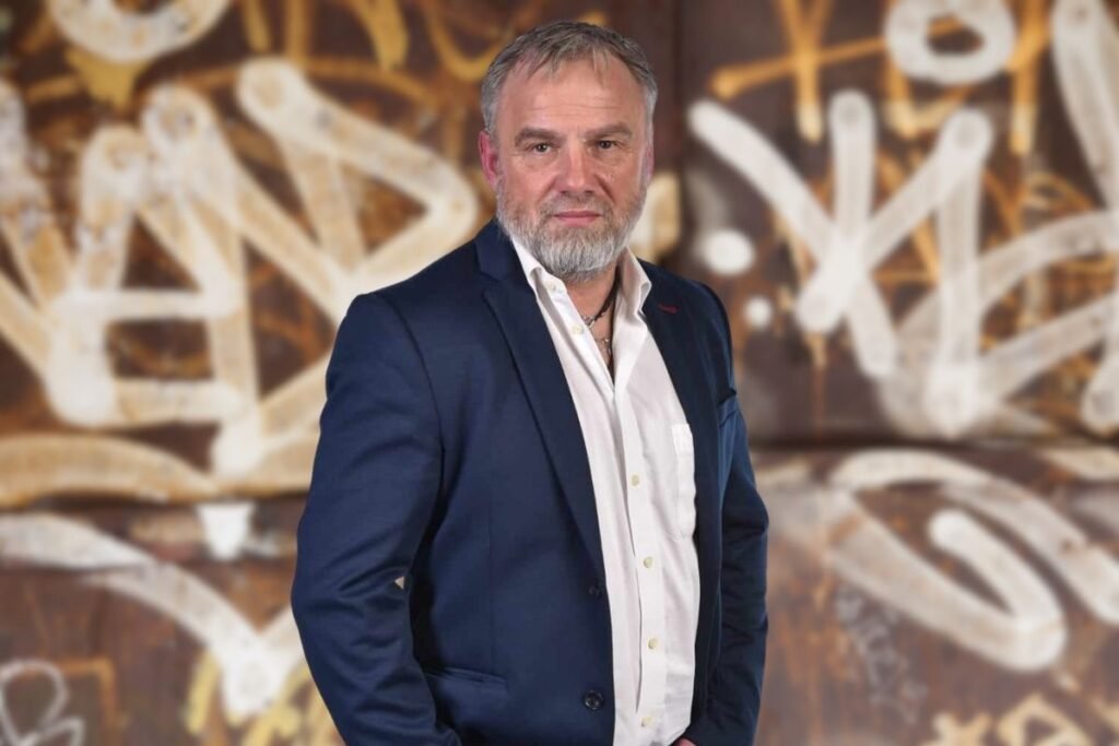 robert korytkowski zwolniony dyscyplinarnie