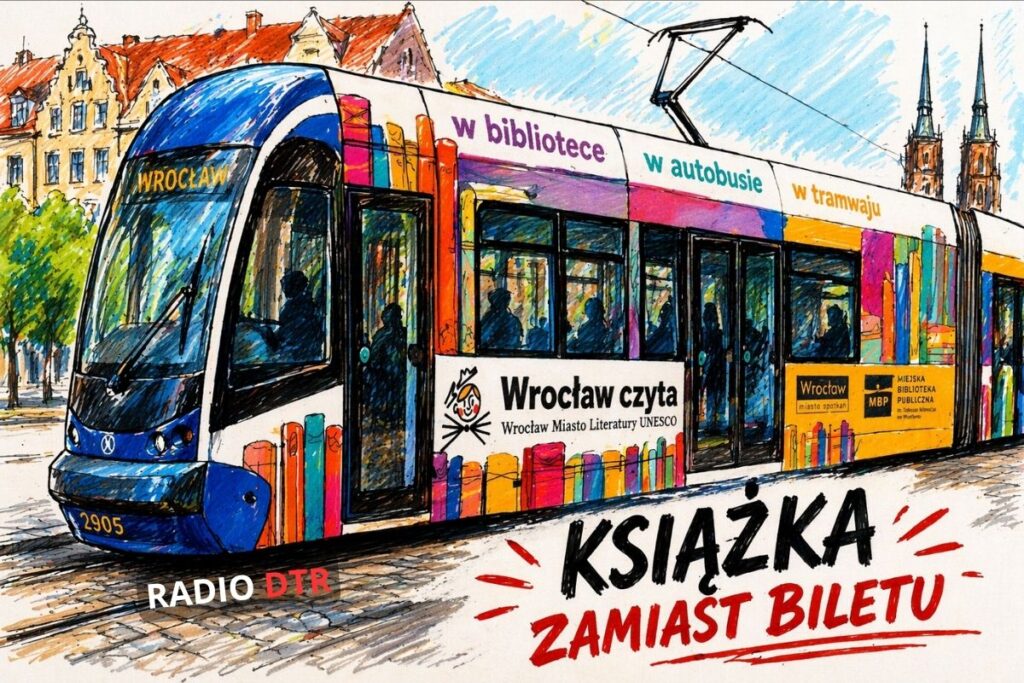 Tramwaj pełen książek. Wrocław rozdaje literaturę w drodze do pracy